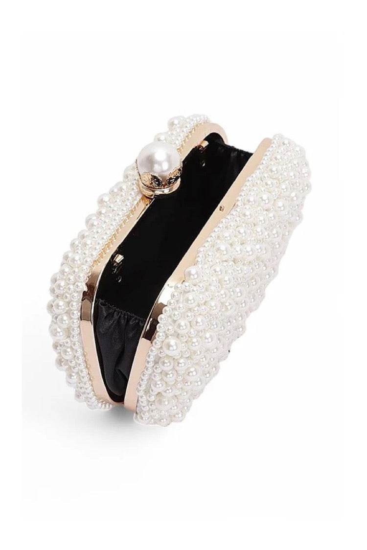 Pearl Clutch